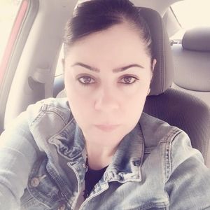 Meet your Posher, Zakira